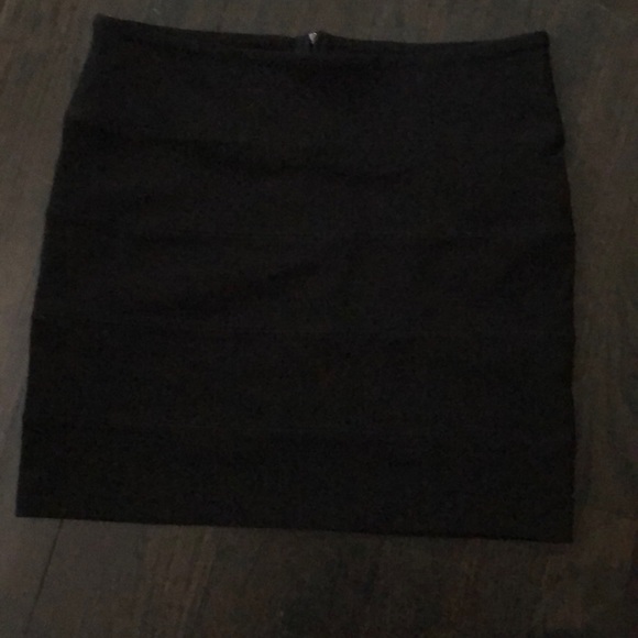 LF black bandage skirt - Picture 1 of 4